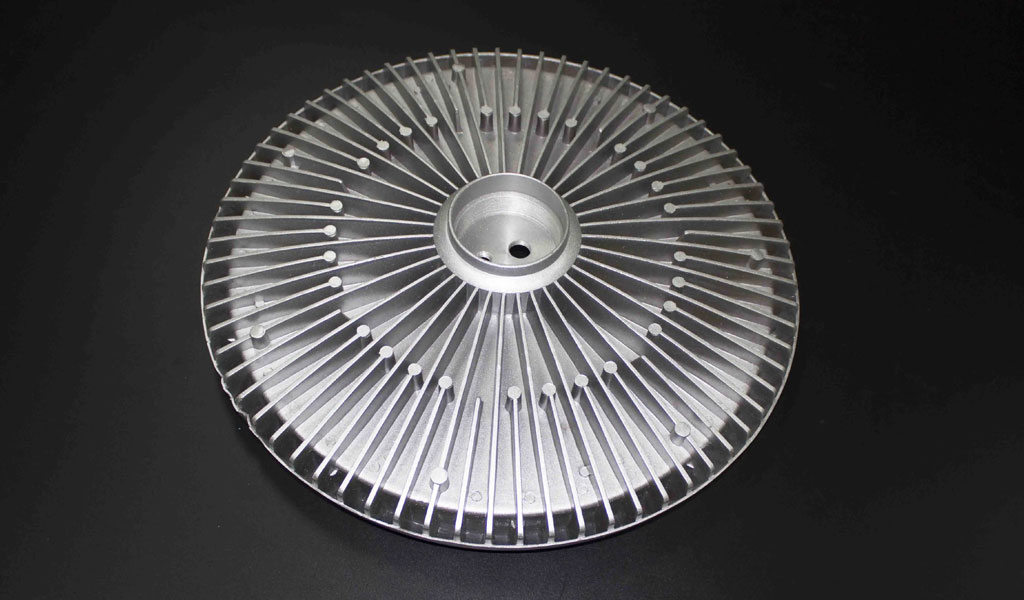 Disipador de calor de aleación de aluminio un componente importante que determina el rendimiento y la vida útil de las lámparas LED