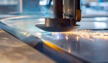 ¿CUÁLES SON LAS VENTAJAS Y DESVENTAJAS DEL CORTE POR LÁSER?