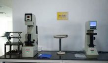 Prueba de dureza de fundición a la cera perdida